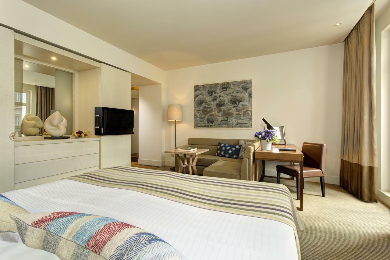 ร็อคโค ฟอร์เต วิลลา เคนเนดี้ Hotel Frankfurt am Main ภายนอก รูปภาพ