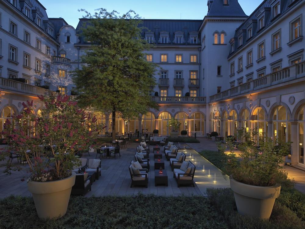 ร็อคโค ฟอร์เต วิลลา เคนเนดี้ Hotel Frankfurt am Main ภายนอก รูปภาพ